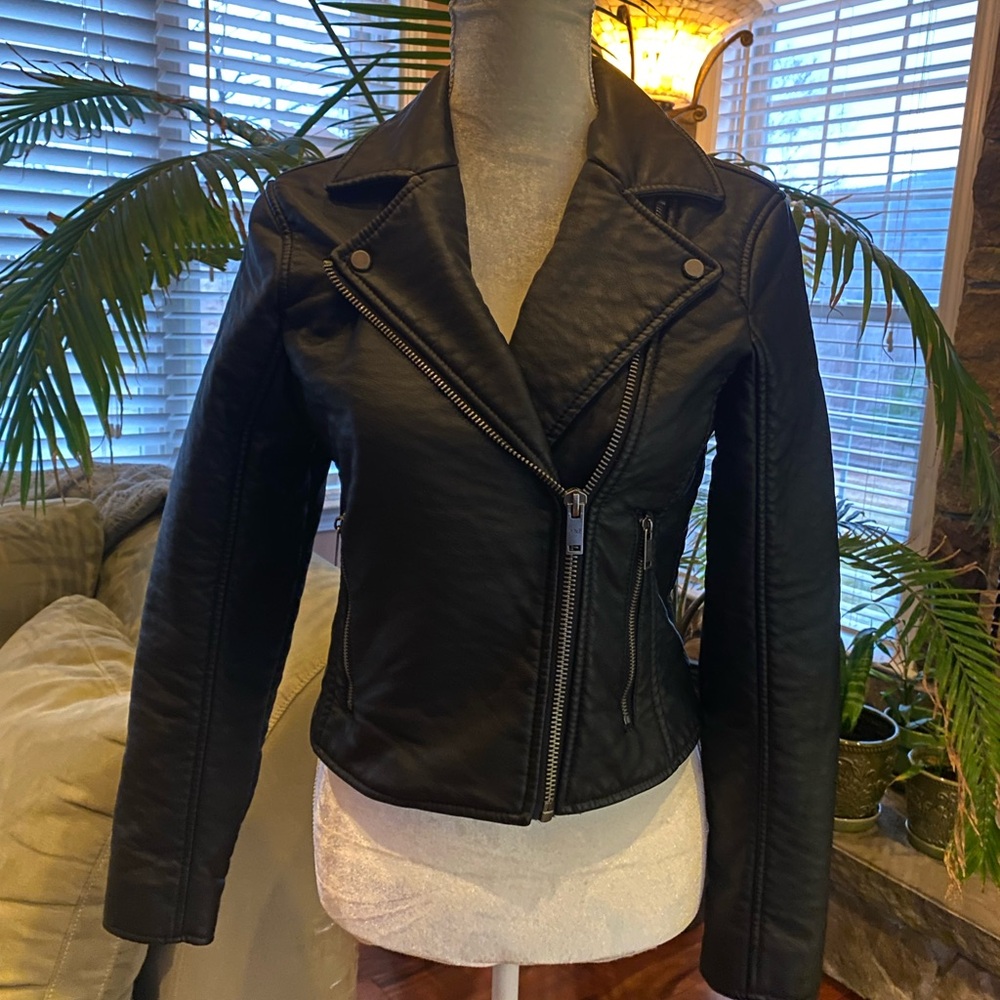 NWOT Abercrombie & Fitch Faux Leather Motto Jacket